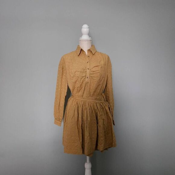 Mon Renn Isla Top and Mini Skirt Set in Biscuit Size Small - Picture 3 of 14